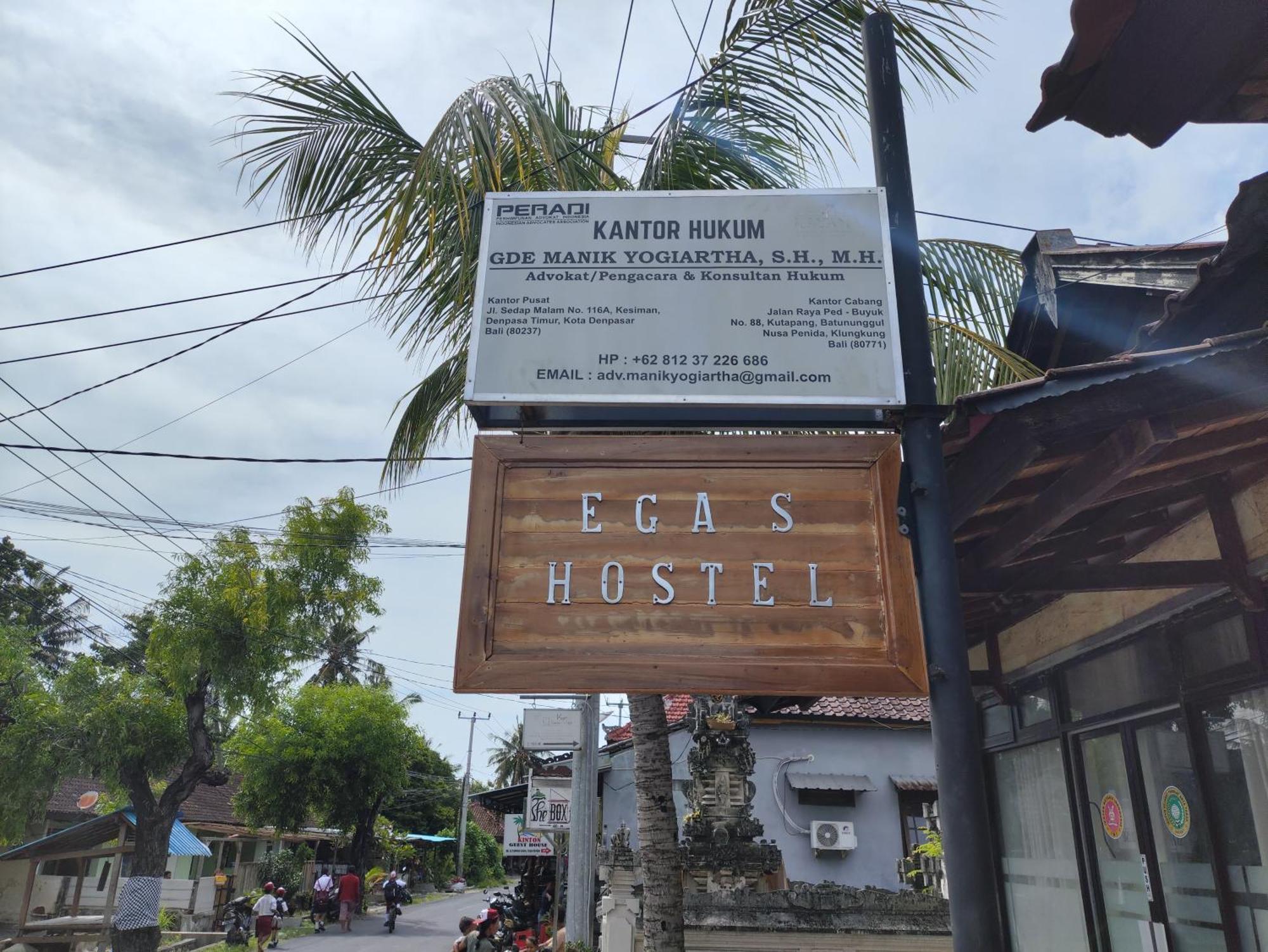 Ega S Hostel Batununggul 외부 사진