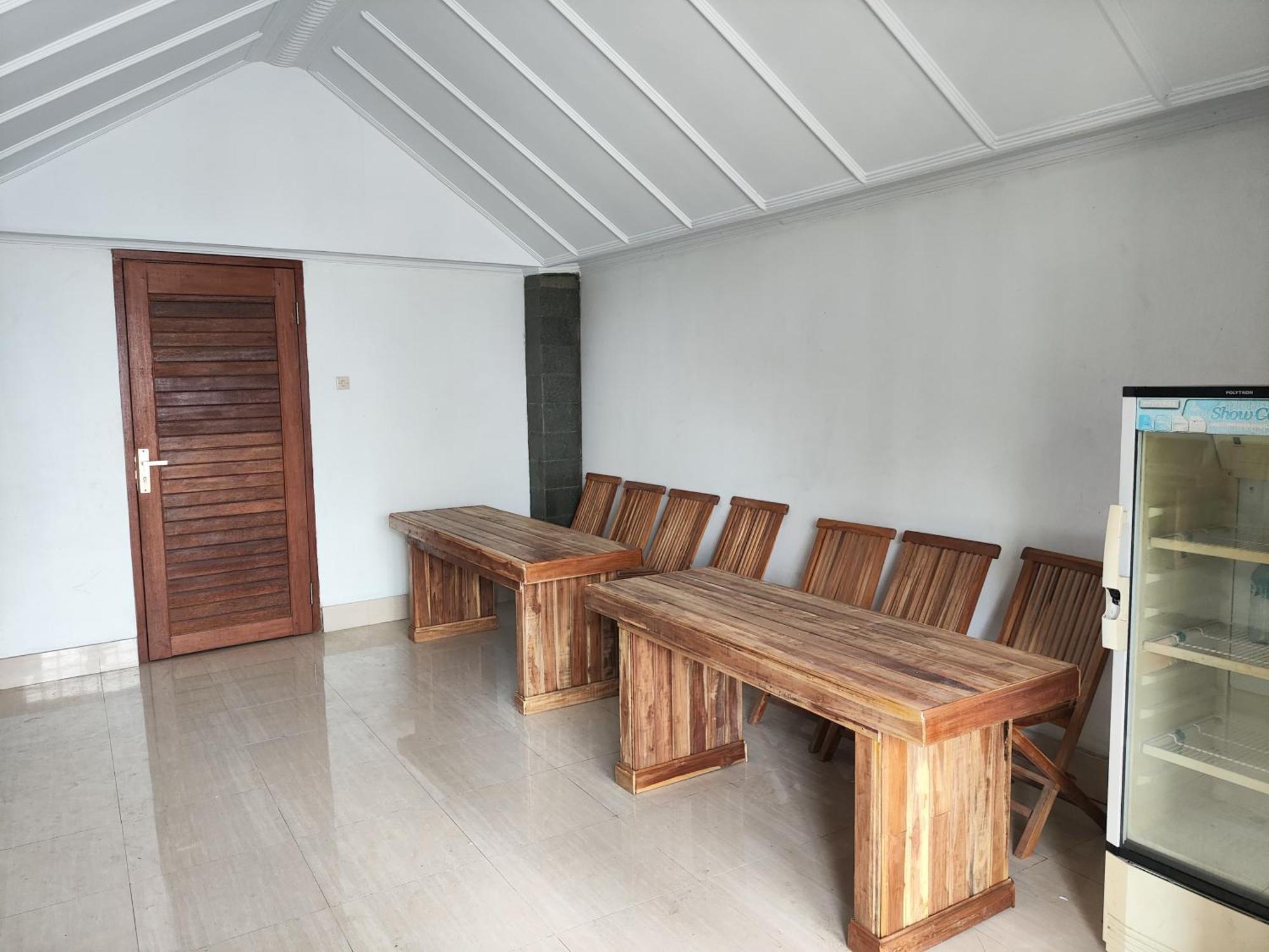 Ega S Hostel Batununggul 외부 사진